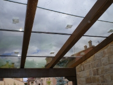 Mora de rubielos, Teruel cubierta combinada vidrio y acero corten.vidrio isolar solarlux neutro 65 templado-camara15mm-multipak 4+4. estructura en acero sujecccion superior aluminio.foto2.jpg